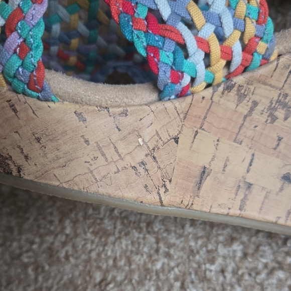 So Taffy Colorful Woven Platform Sandals - Picture 7 of 8